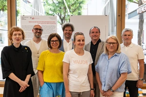 Bildergalerie zu/von Ausstellung „Wenn das Wetter zur Herausforderung wird“