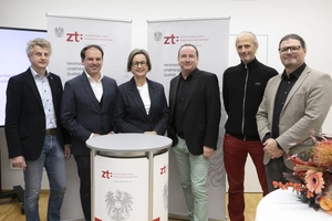 Bildergalerie zu/von Unterzeichnung Kooperationsvereinbarung
